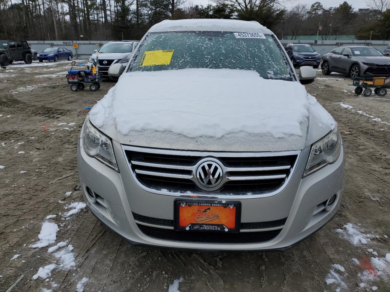 2010 Volkswagen Tiguan - Image 5