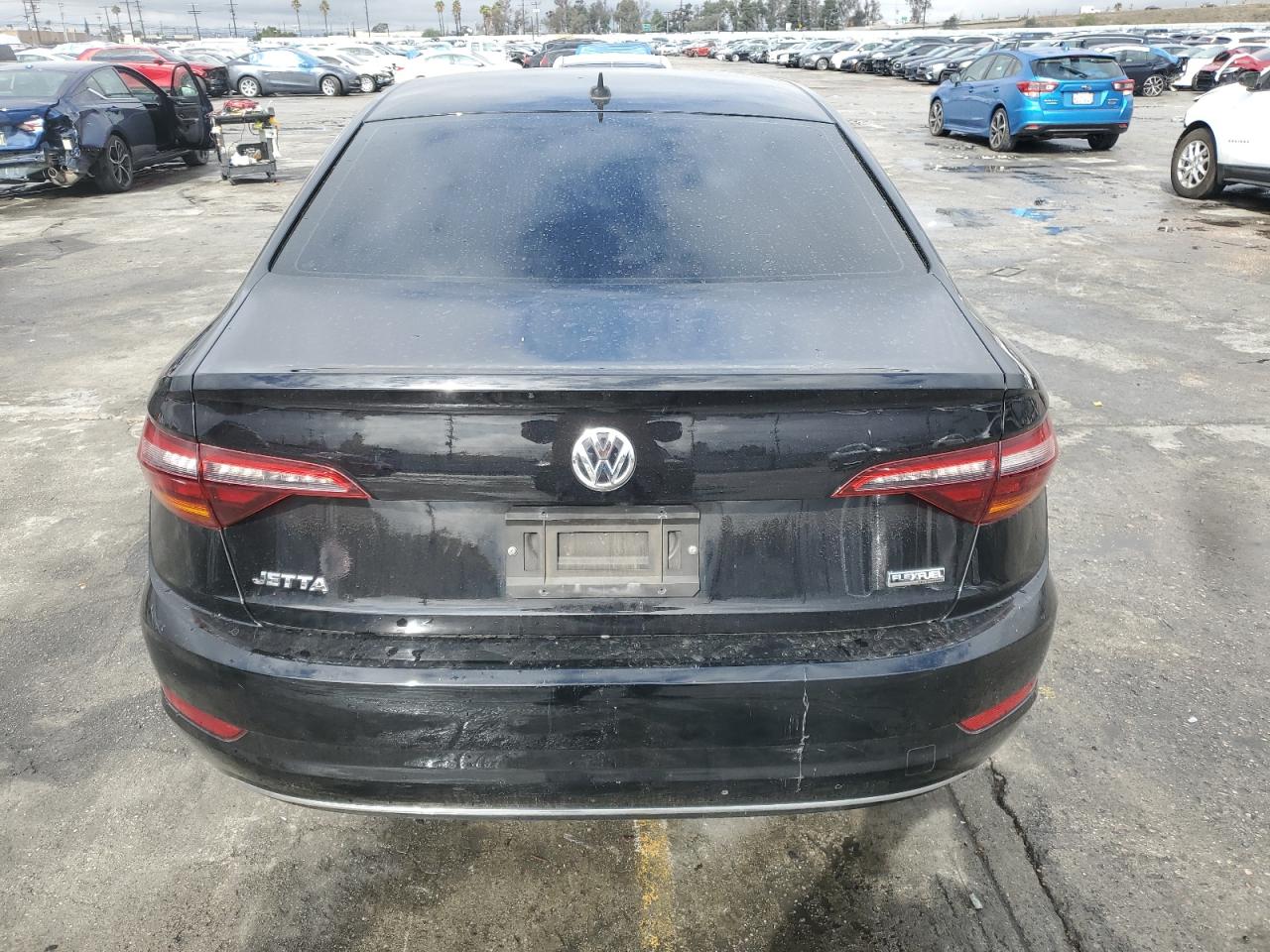 2019 Volkswagen Jetta - Image 6