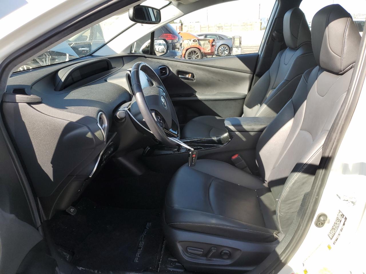 2020 Toyota Prius - Image 7