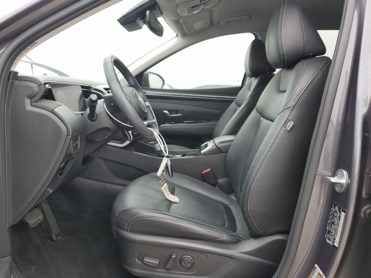 2022 Hyundai Tucson - Image 7