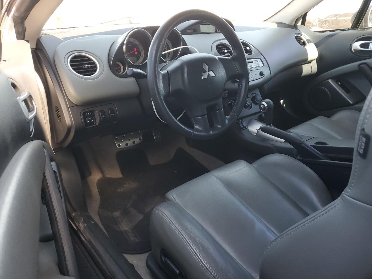 2006 Mitsubishi Eclipse - Image 8