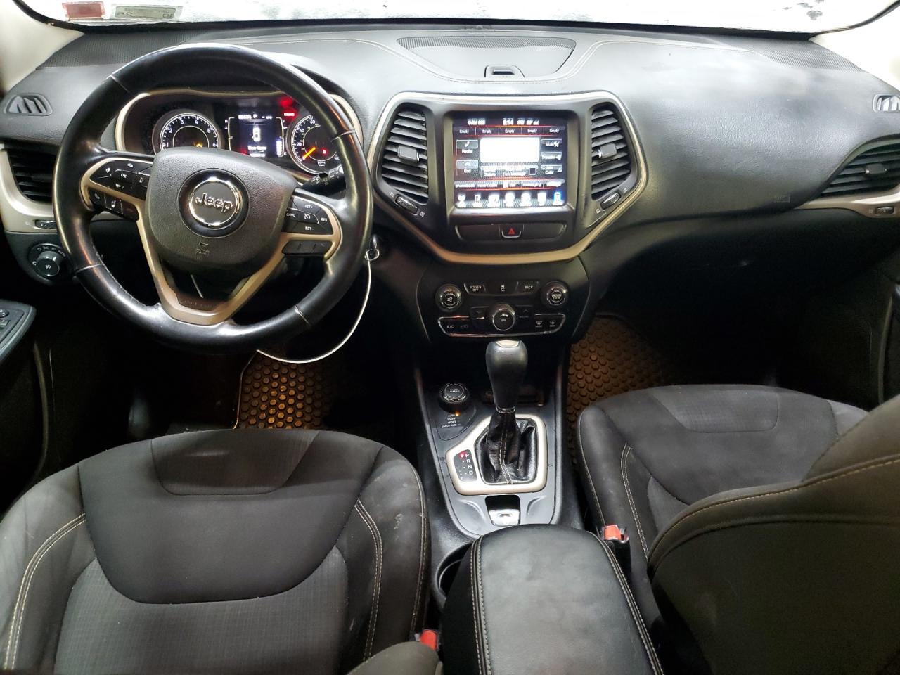 2015 Jeep Grand Cherokee - Image 8