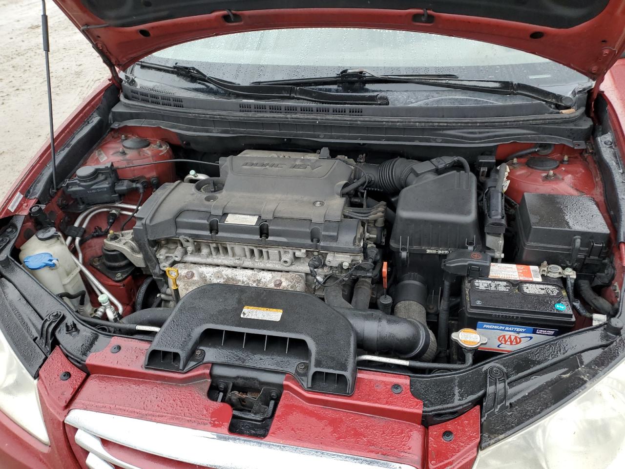 2010 Hyundai Elantra - Image 11