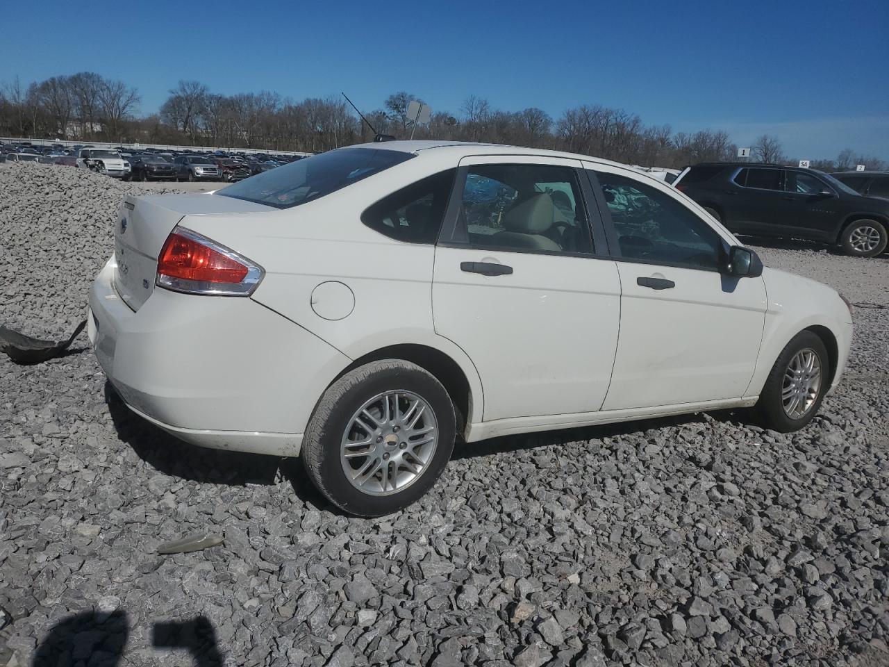 2009 Ford Focus - Image 3