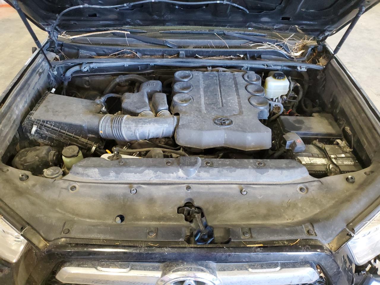 2013 Toyota 4Runner - Image 12