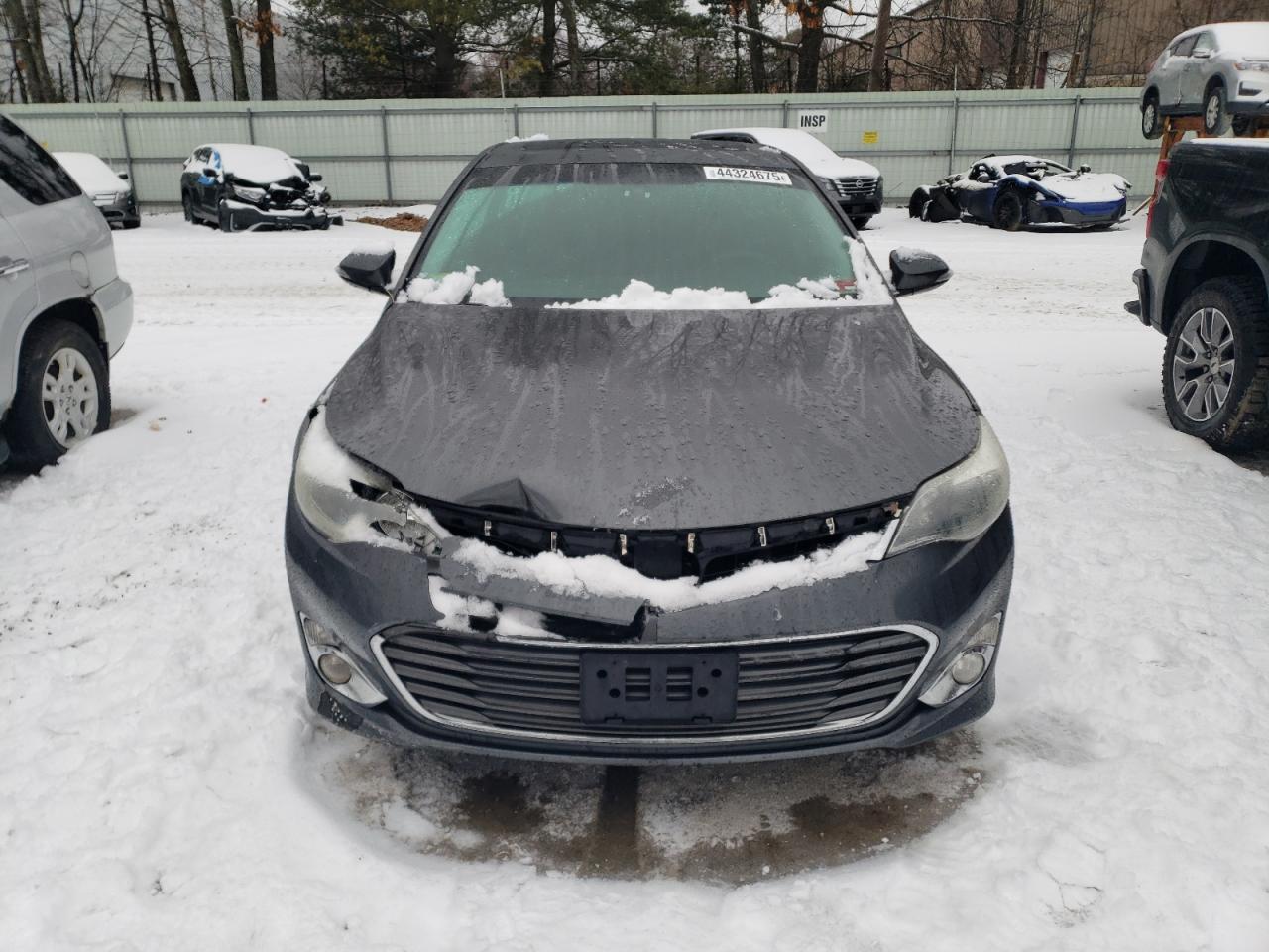 2013 Toyota Avalon - Image 5