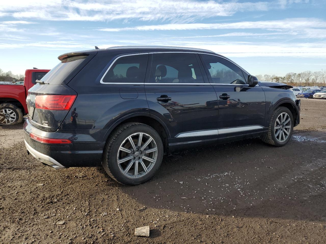 2017 Audi Q7 - Image 3