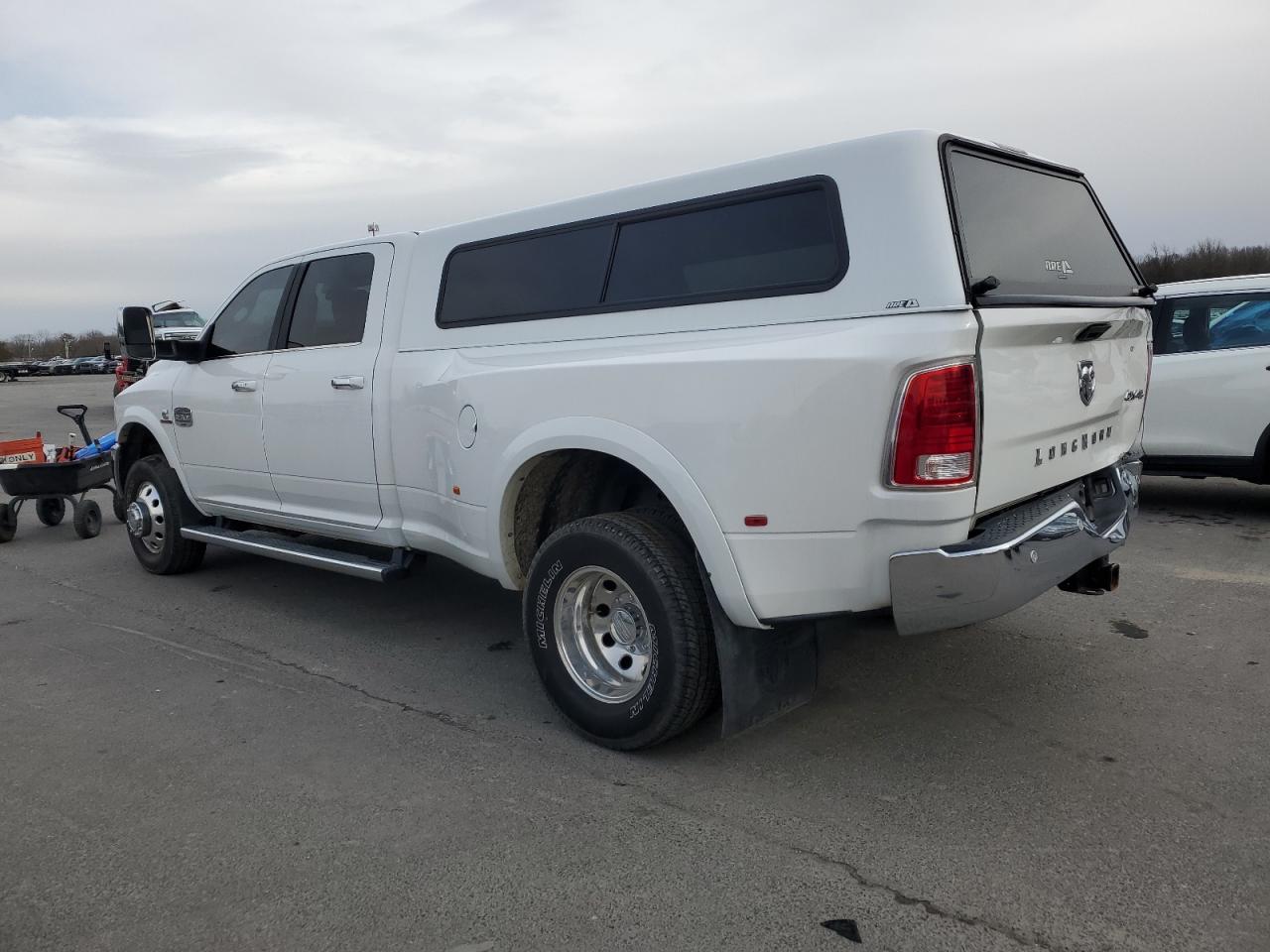 2018 RAM 3500 - Image 2