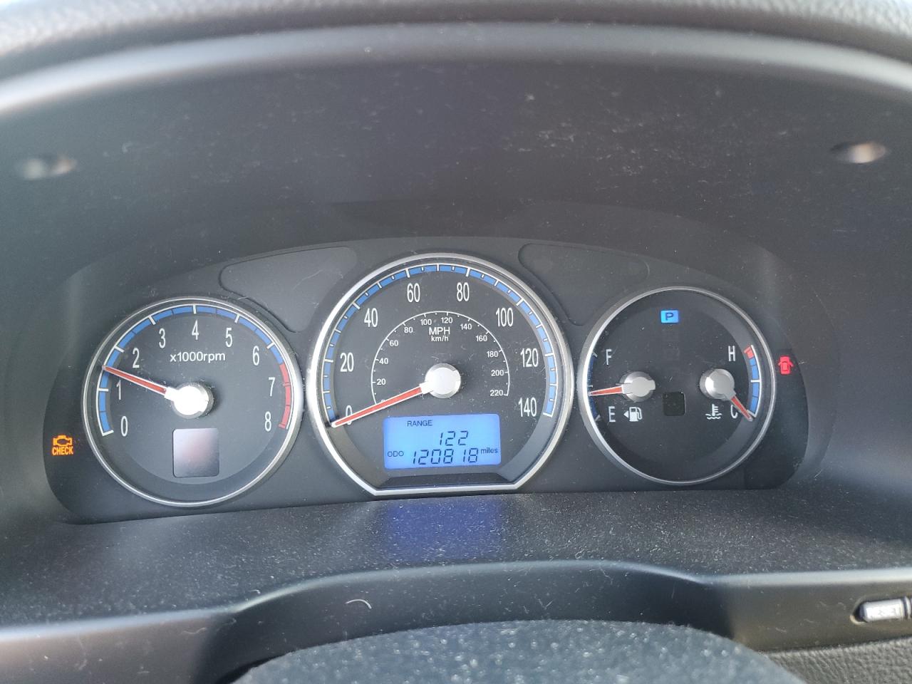 2008 Hyundai Santa Fe - Image 9