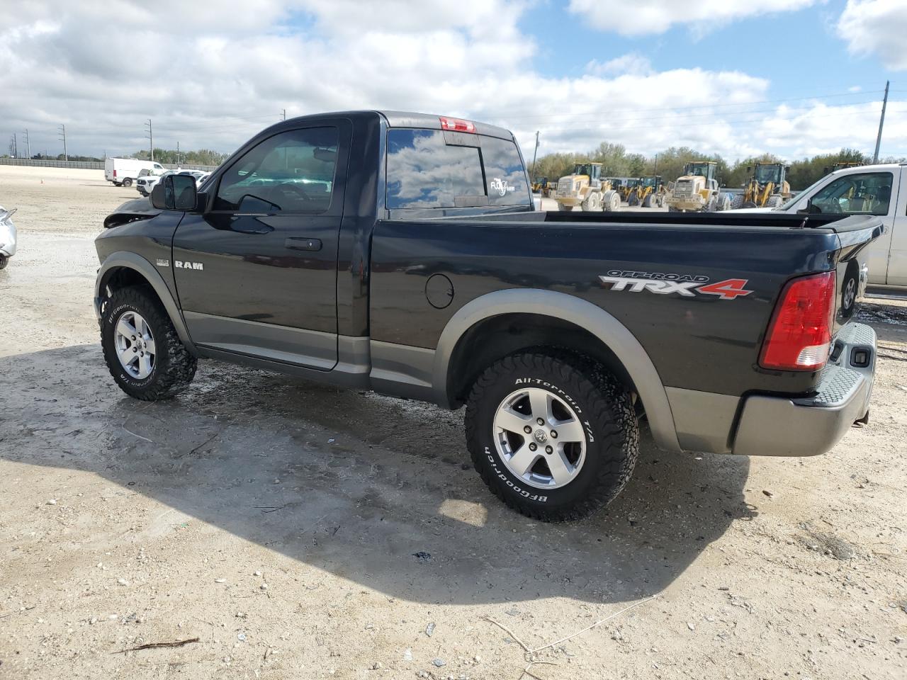 2010 Dodge RAM - Image 2
