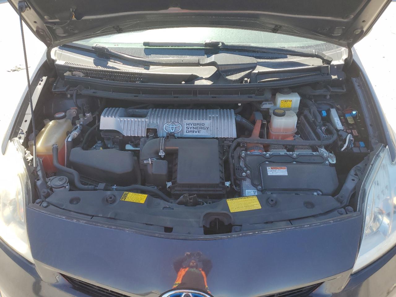 2014 Toyota Prius - Image 11