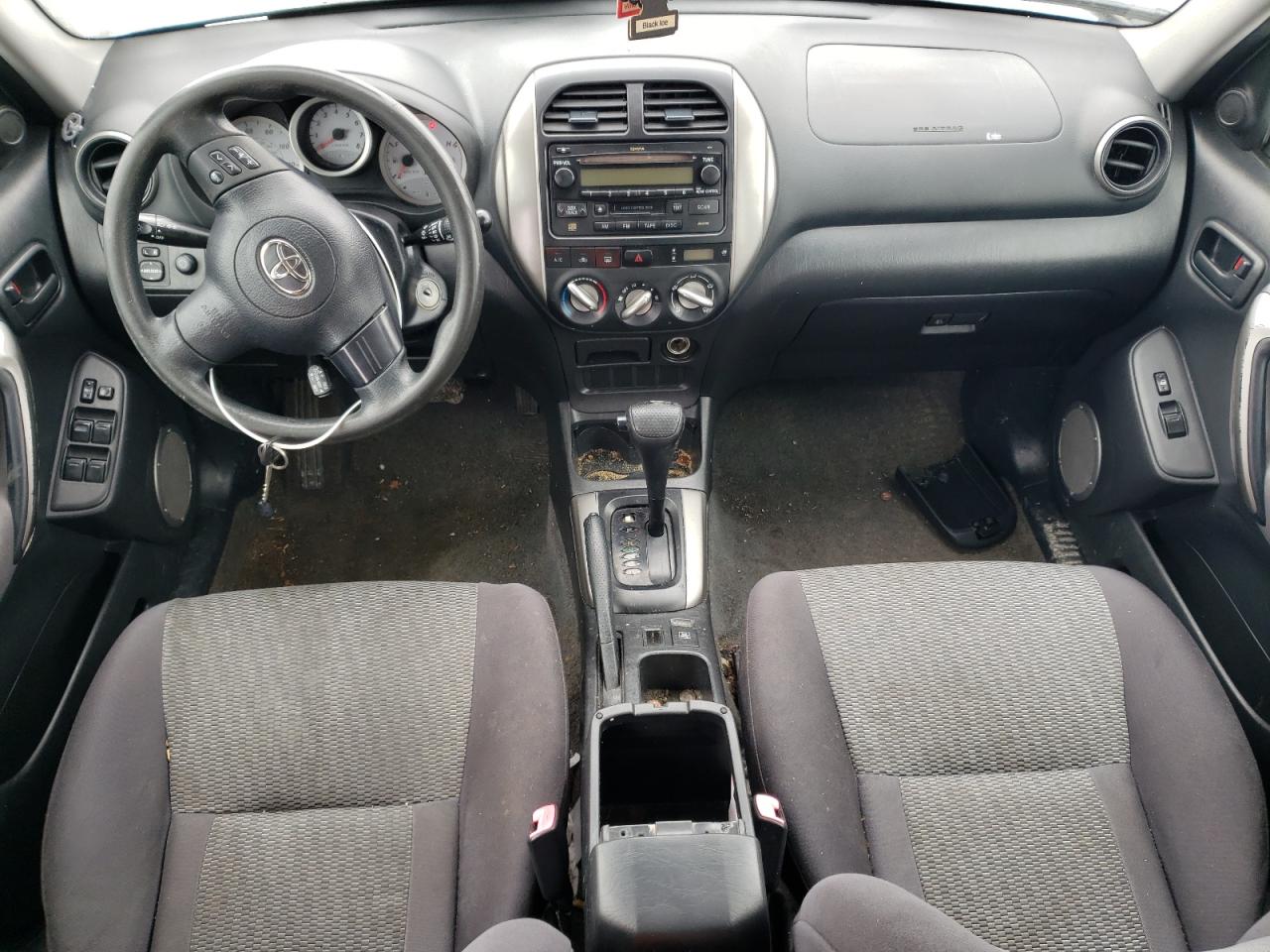 2004 Toyota RAV 4 - Image 8
