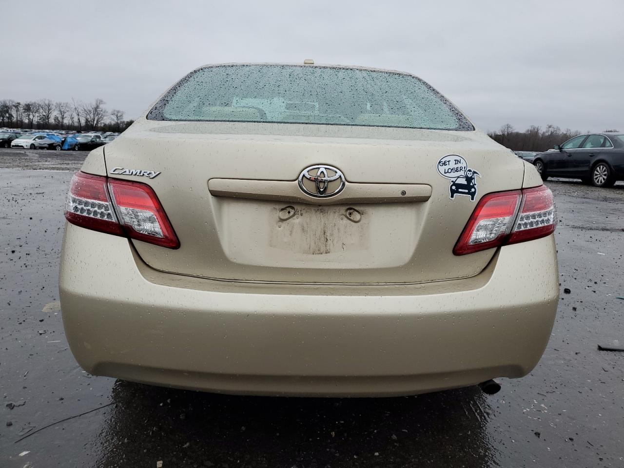2011 Toyota Camry - Image 6