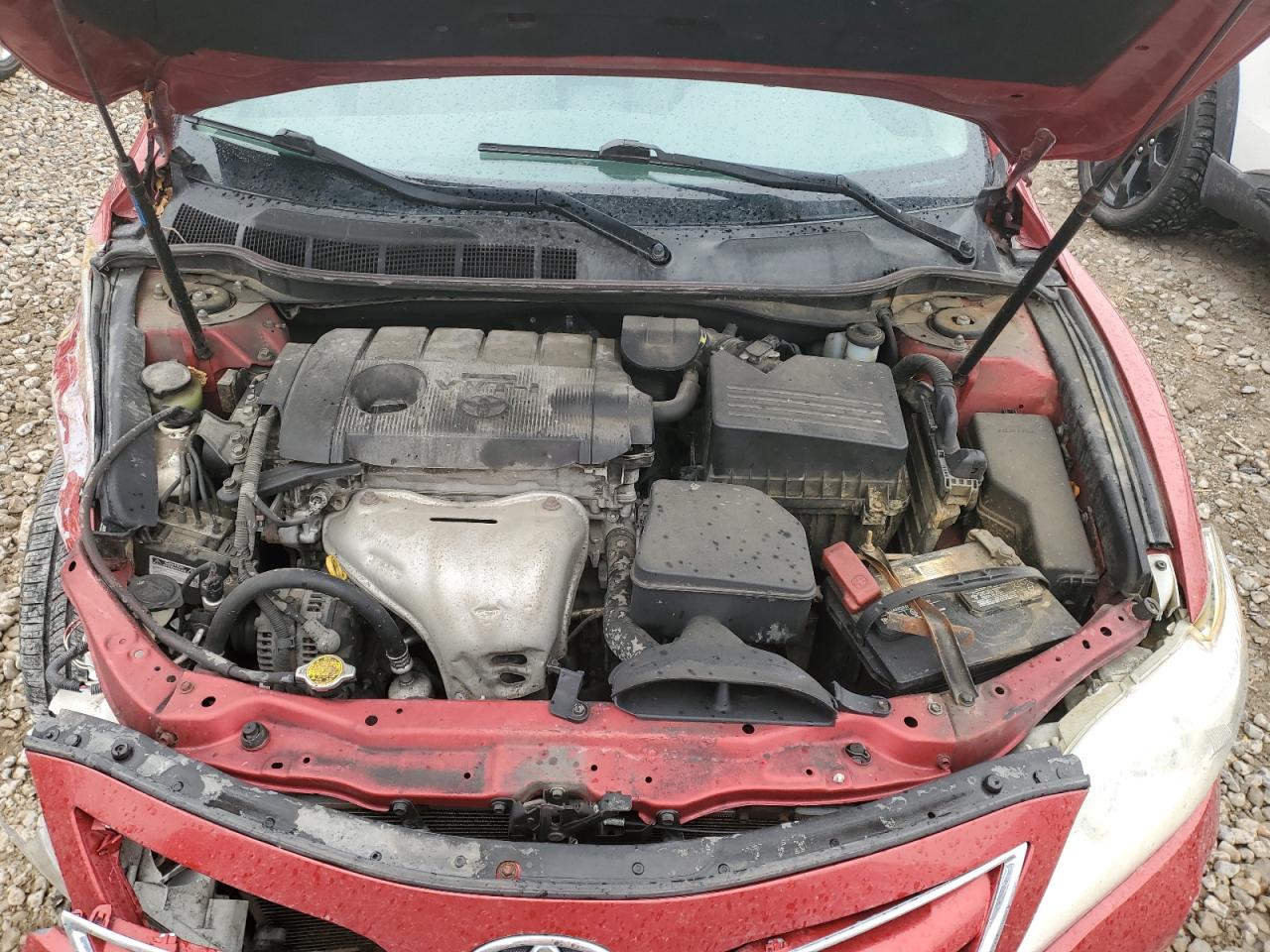 2010 Toyota Camry - Image 11