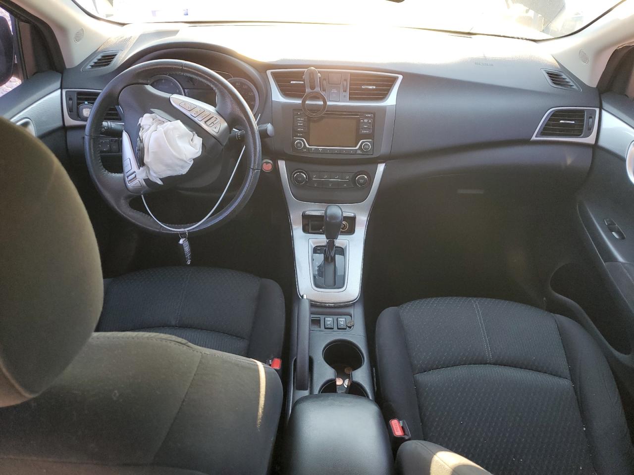 2015 Nissan Sentra - Image 8