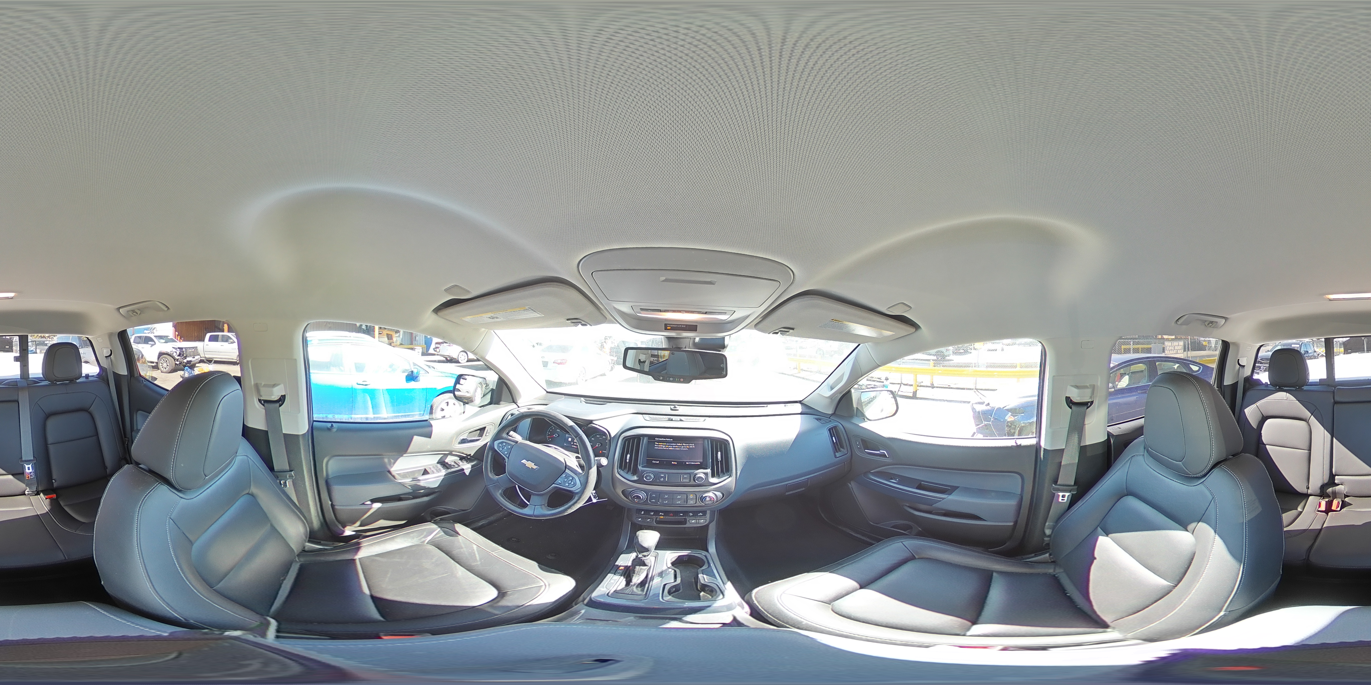 2022 Chevrolet Colorado - Image 13