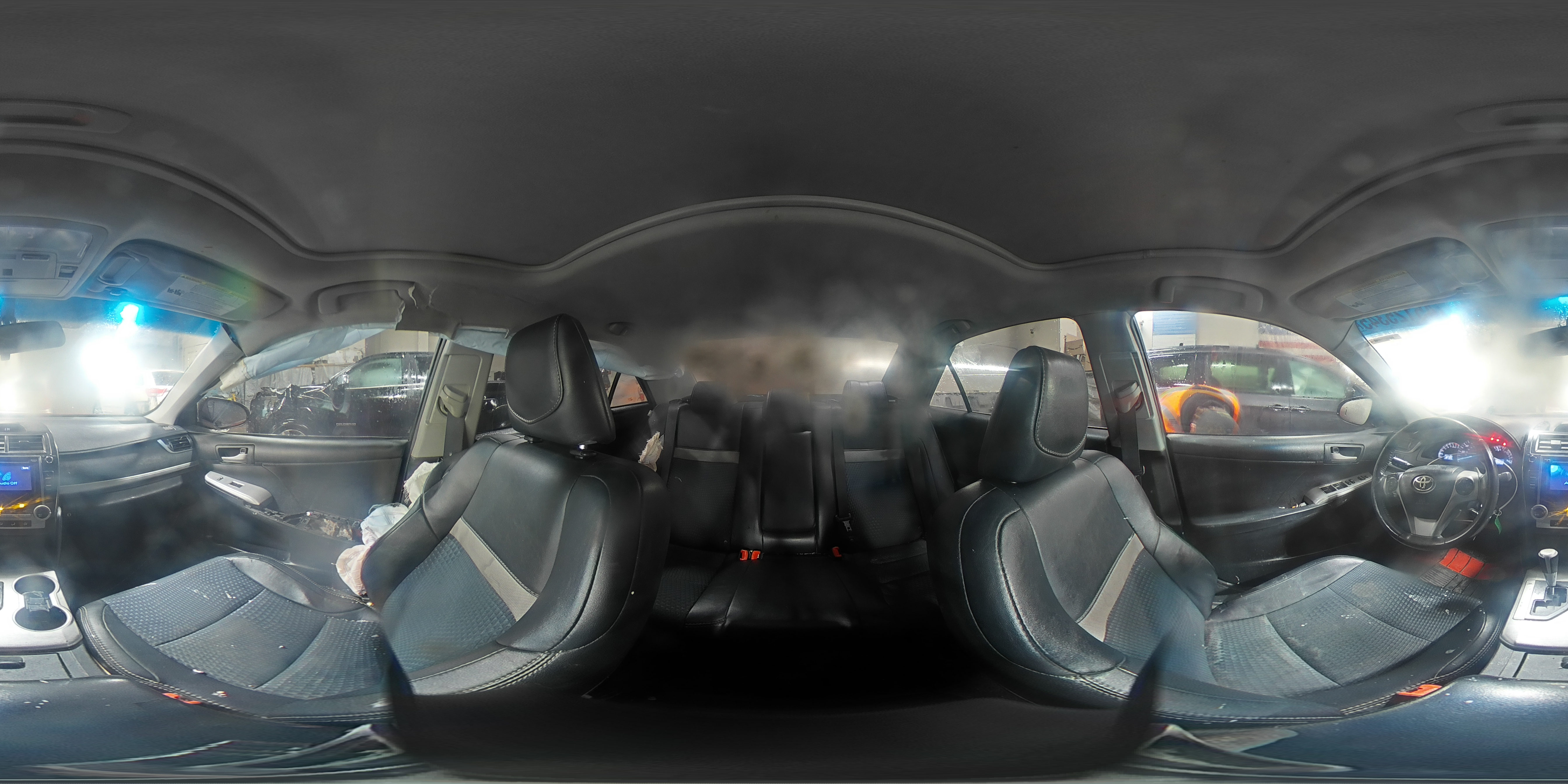 2012 Toyota Camry - Image 15