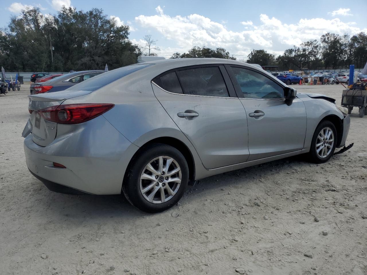 2014 Mazda 3 - Image 3