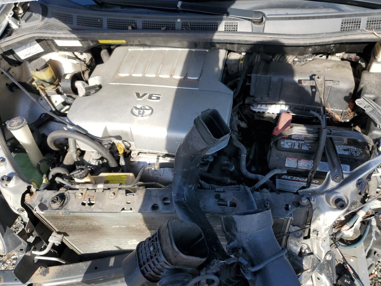 2008 Toyota Sienna - Image 11