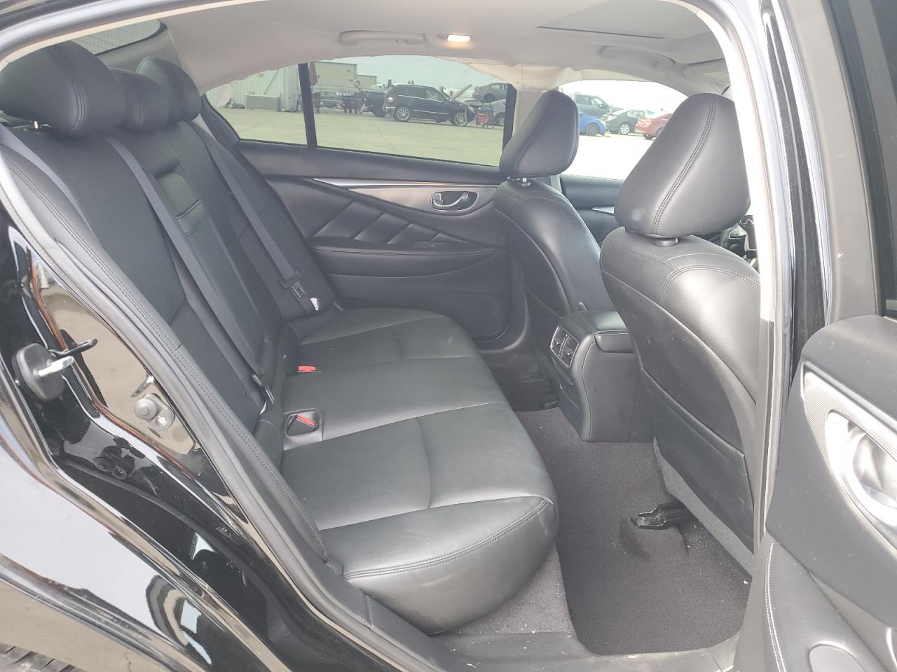 2017 Infiniti Q50 - Image 10