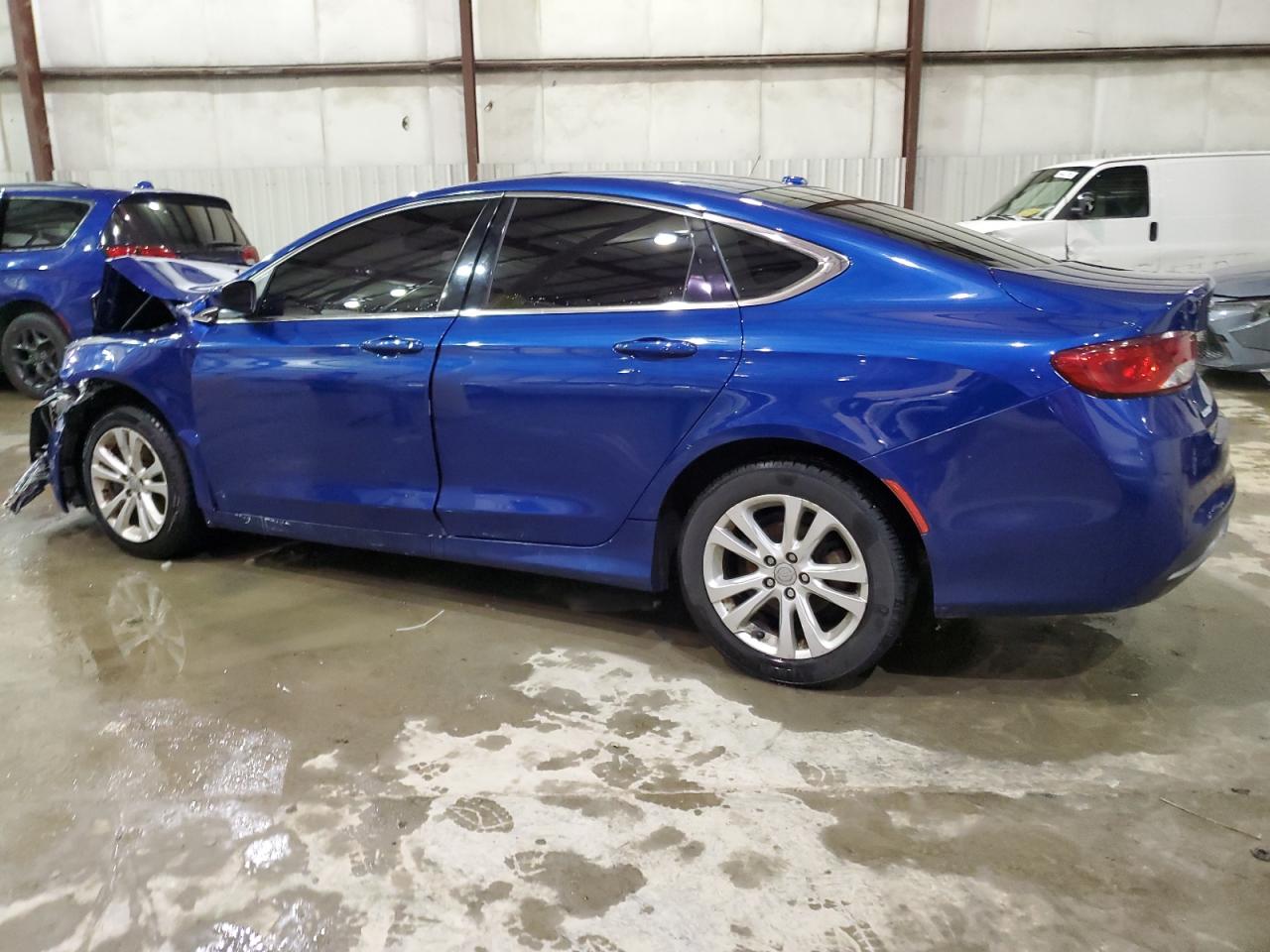 2015 Chrysler 200 - Image 2