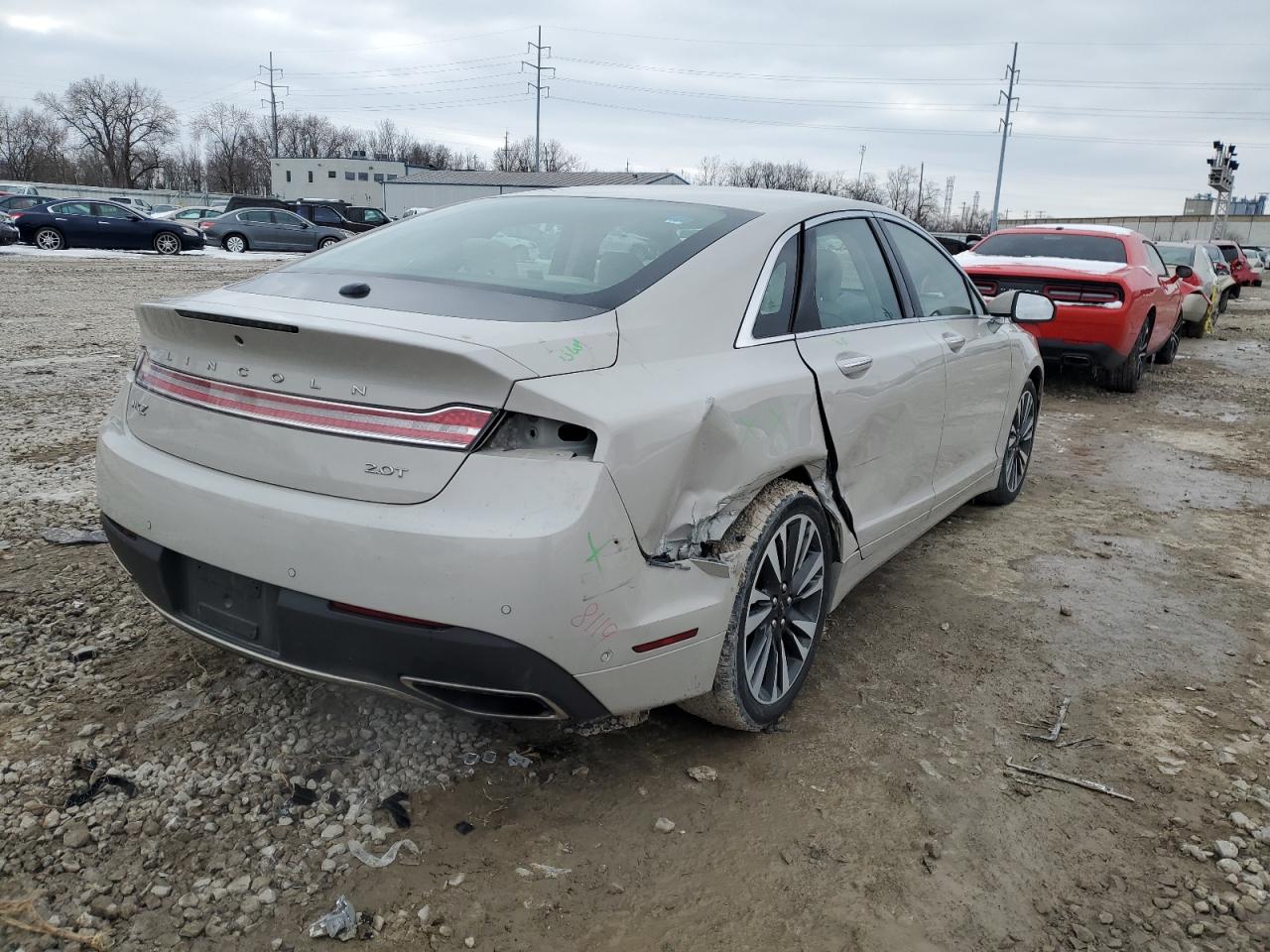 2020 Lincoln MKZ - Image 3