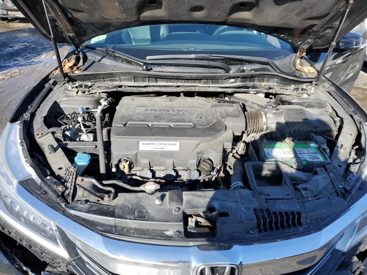 2017 Honda Accord - Image 11