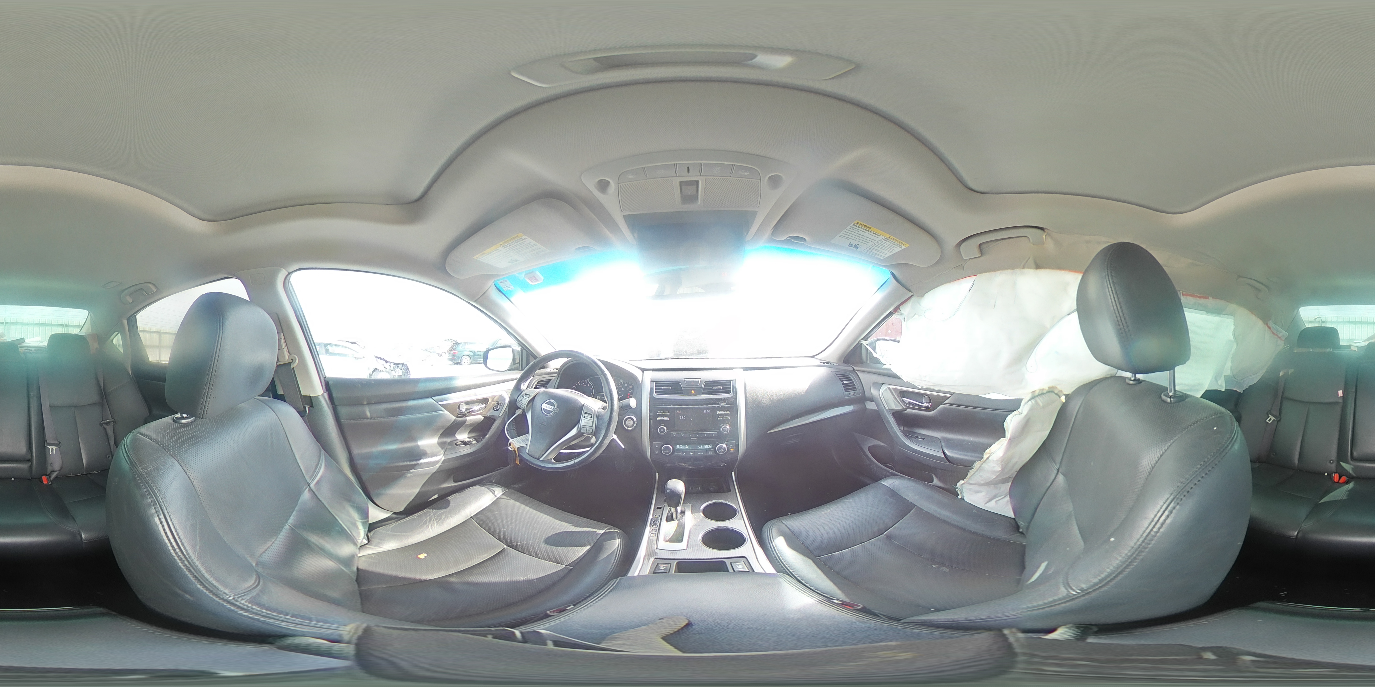 2014 Nissan Altima - Image 13