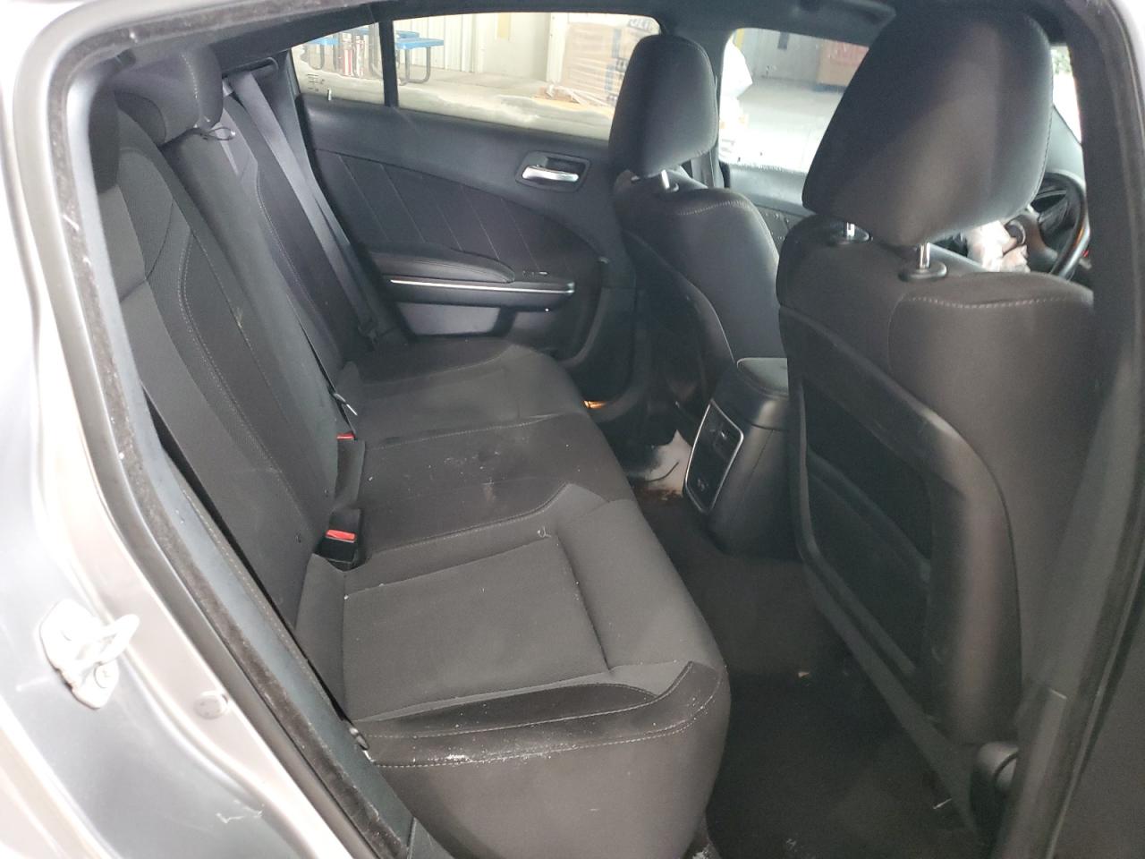 2017 Dodge Charger - Image 11