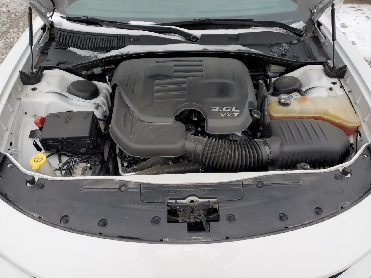 2015 Dodge Charger - Image 11
