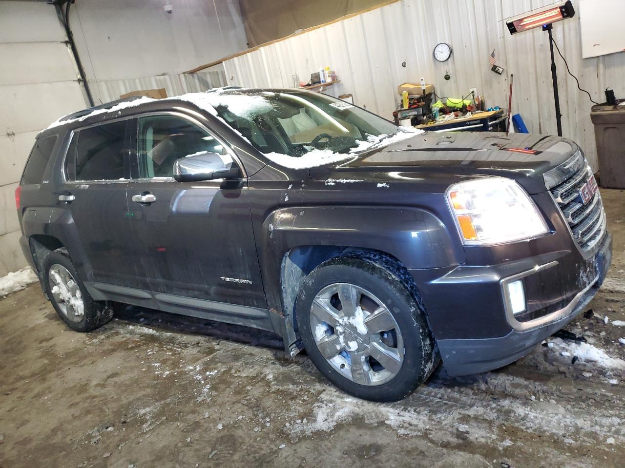 2016 GMC Terrain - Image 4