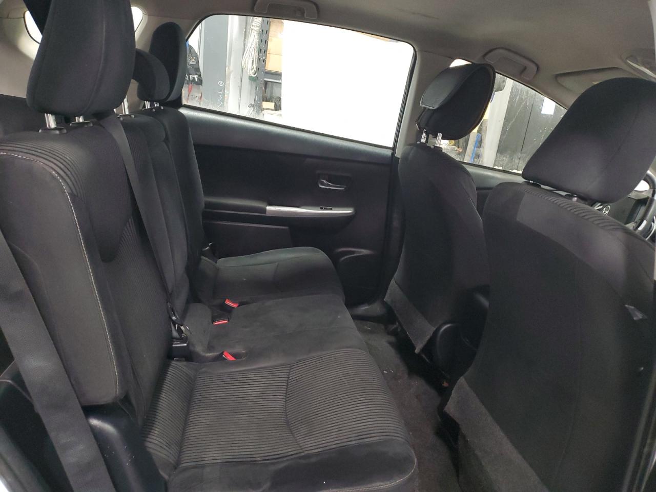 2016 Toyota Prius - Image 10