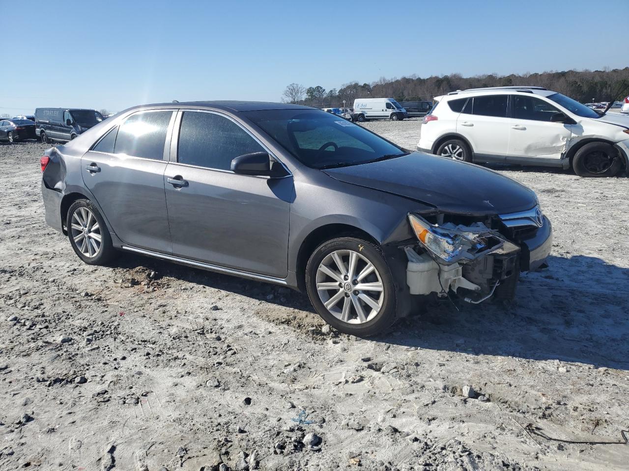 2014 Toyota Camry - Image 4