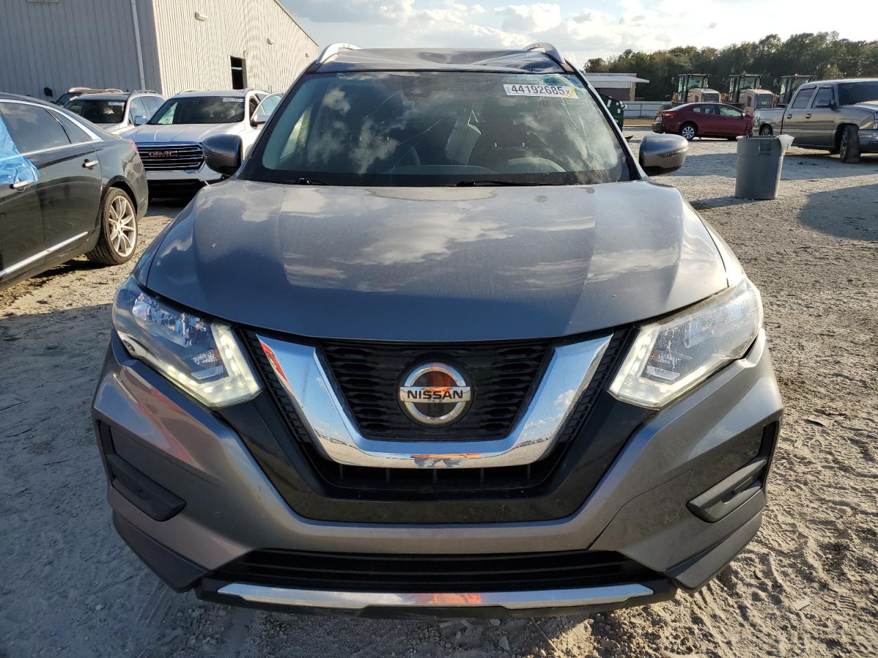 2020 Nissan Rogue - Image 5
