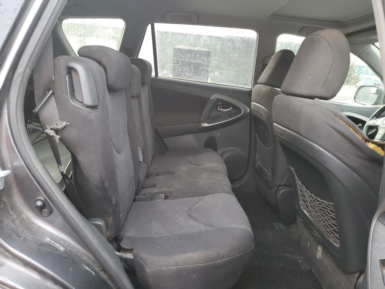 2011 Toyota RAV 4 - Image 11