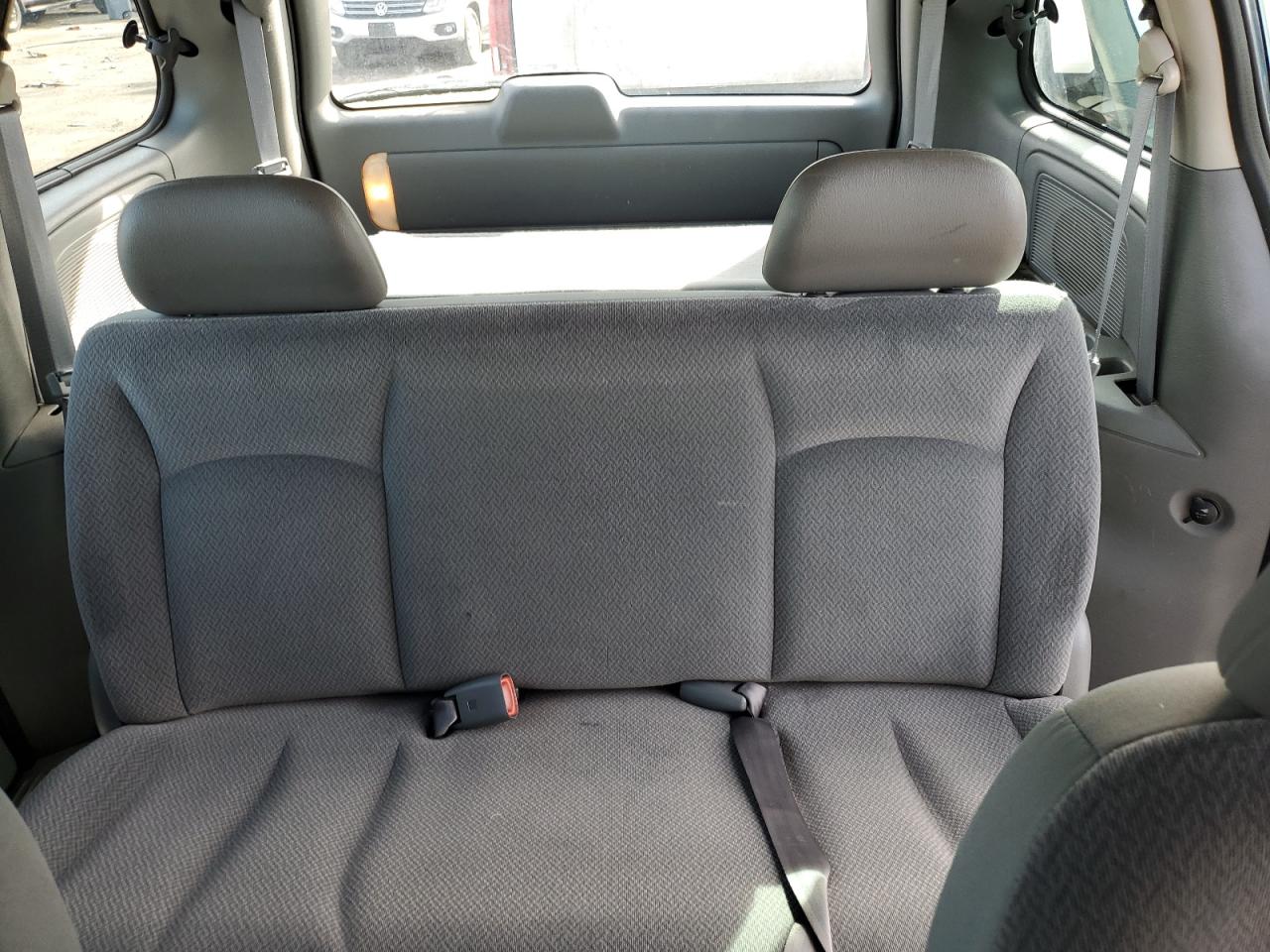 2006 Dodge Caravan - Image 10