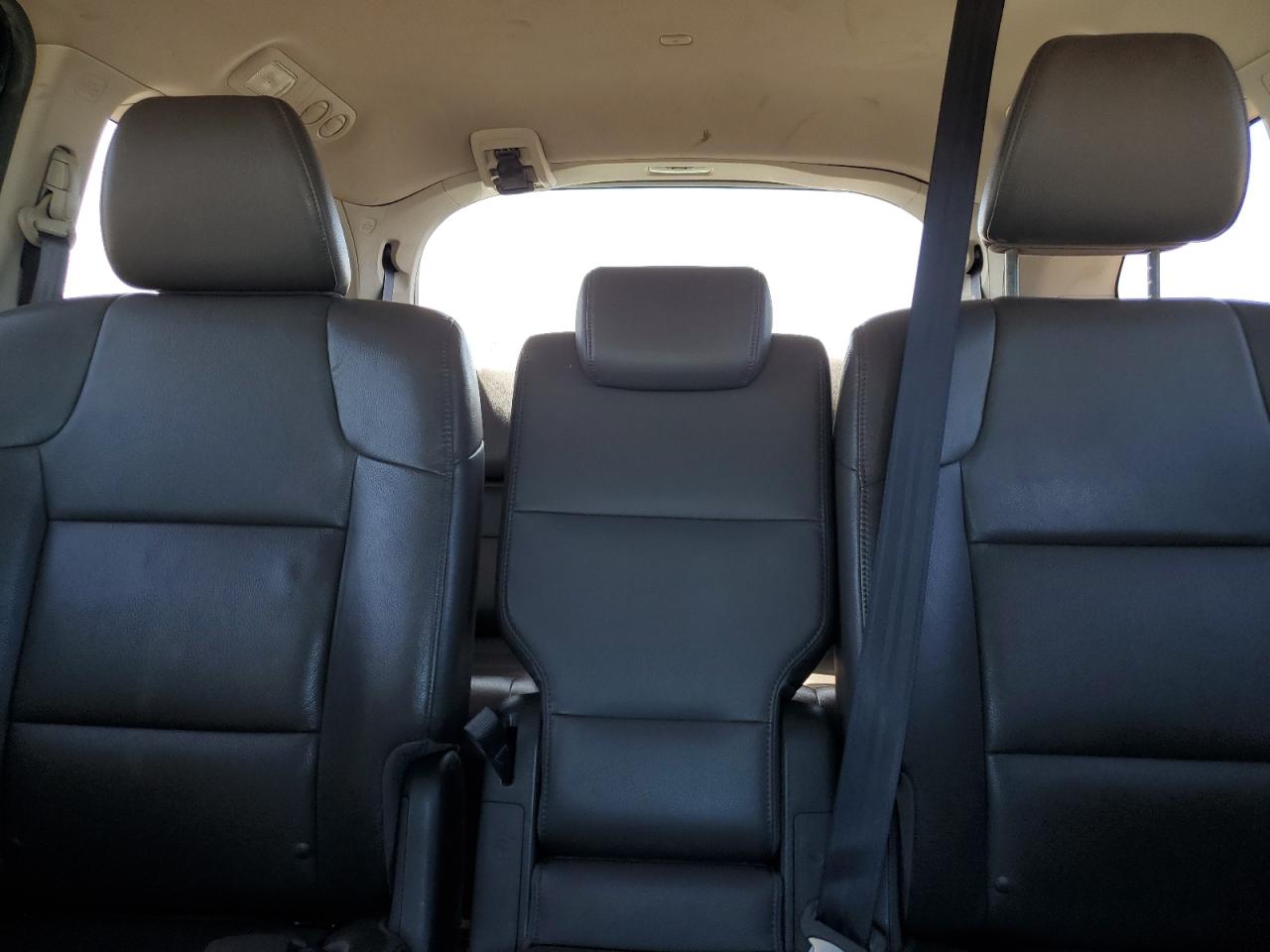 2014 Honda Odyssey - Image 10