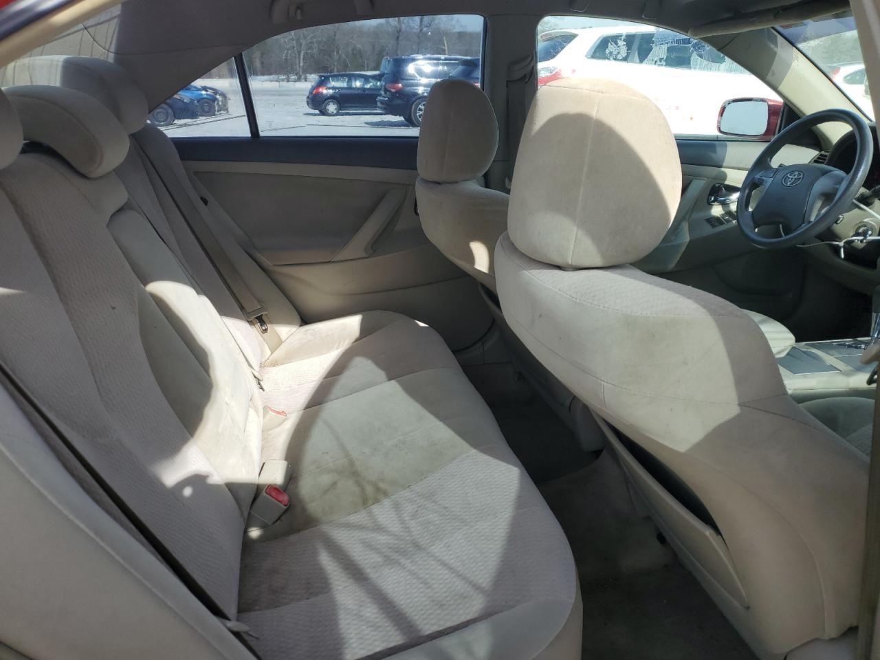 2010 Toyota Camry - Image 10