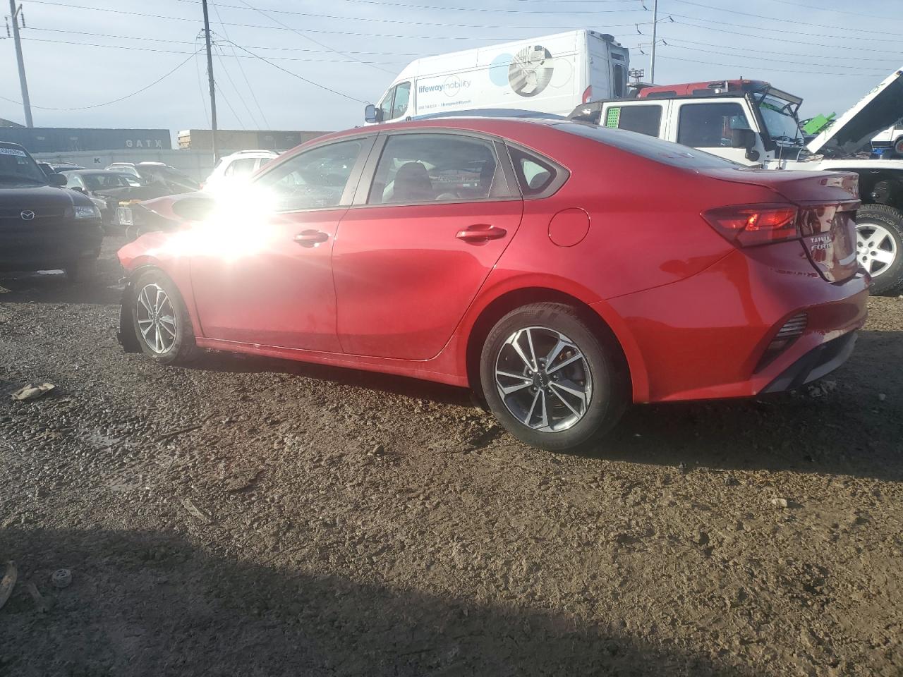 2023 Kia Forte - Image 2