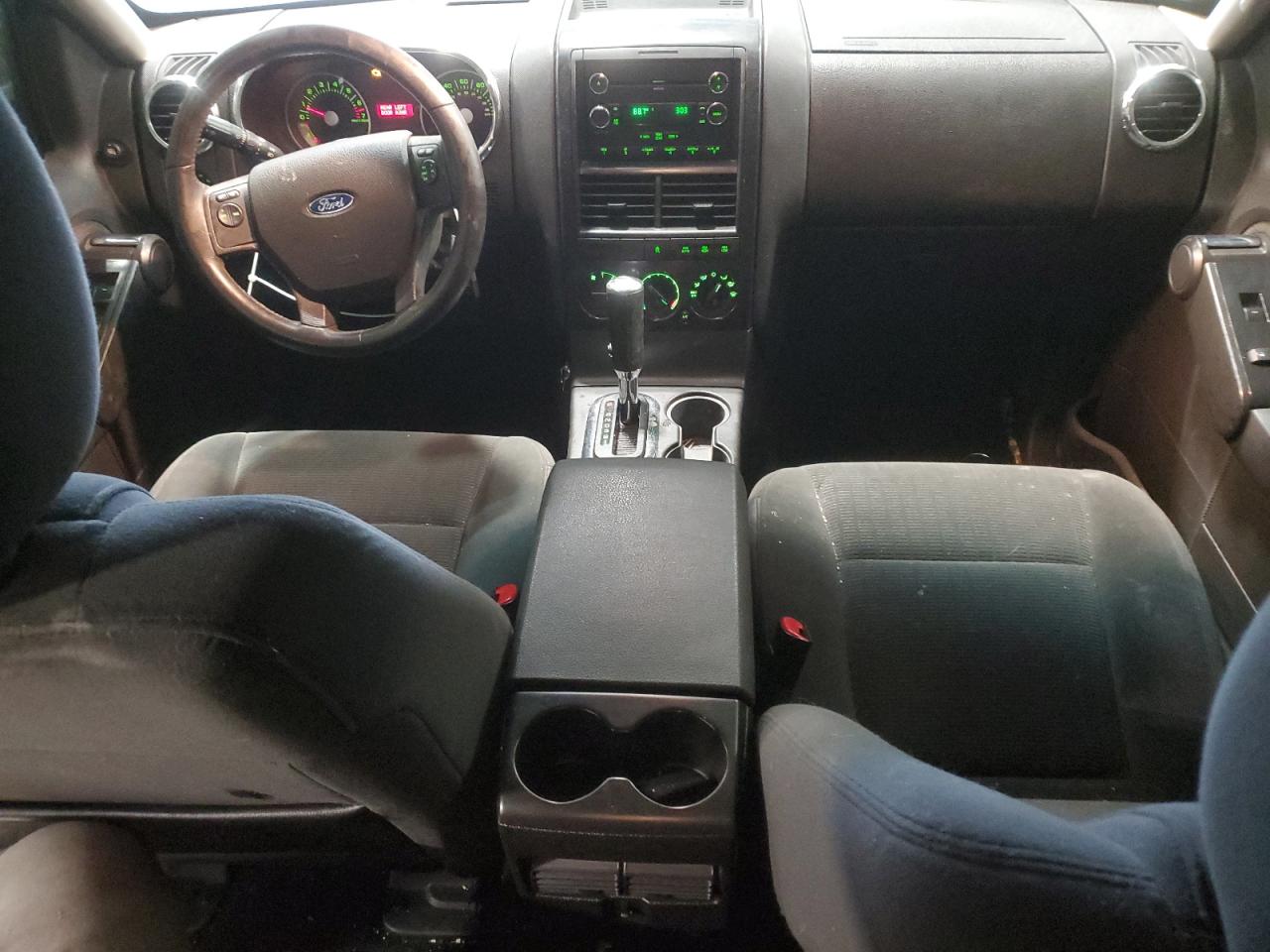 2009 Ford Explorer Xlt VIN: 1FMEU73E99UA35633 Lot: 50572125
