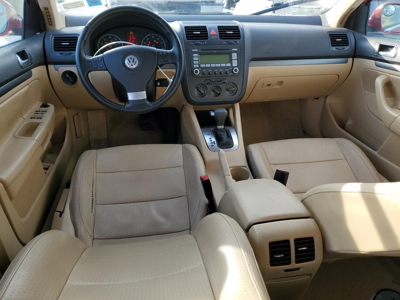 2008 Volkswagen Jetta - Image 8