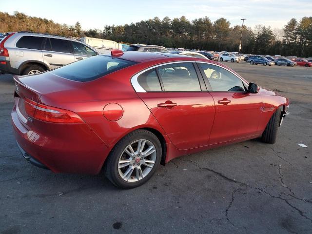  JAGUAR XE 2018 Красный