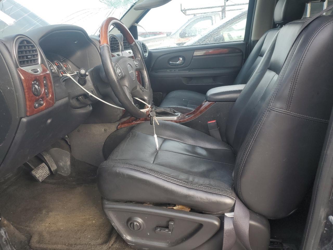 2005 GMC Envoy - Image 7