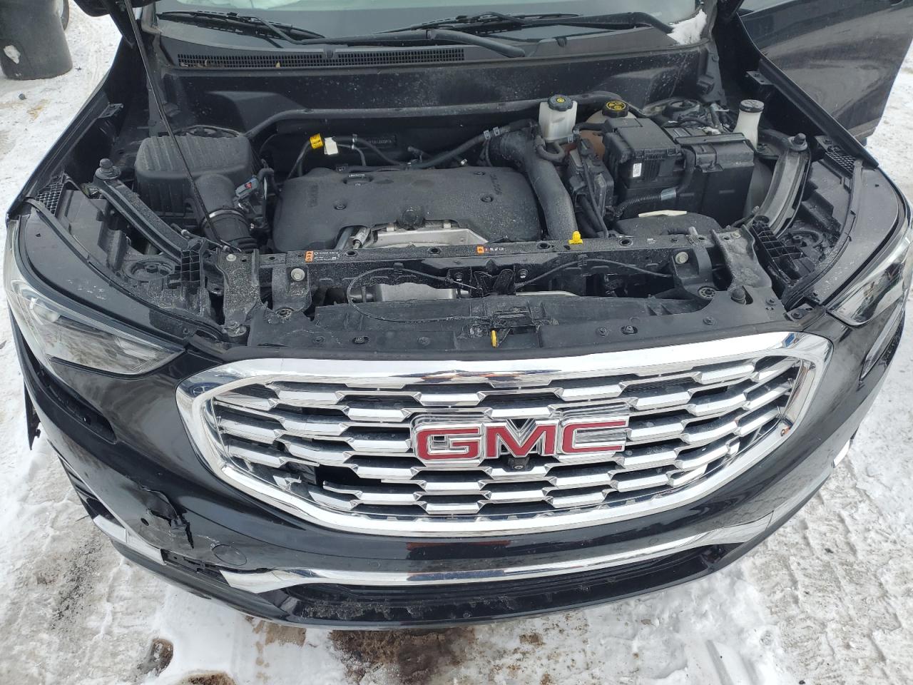 2020 GMC Terrain - Image 12