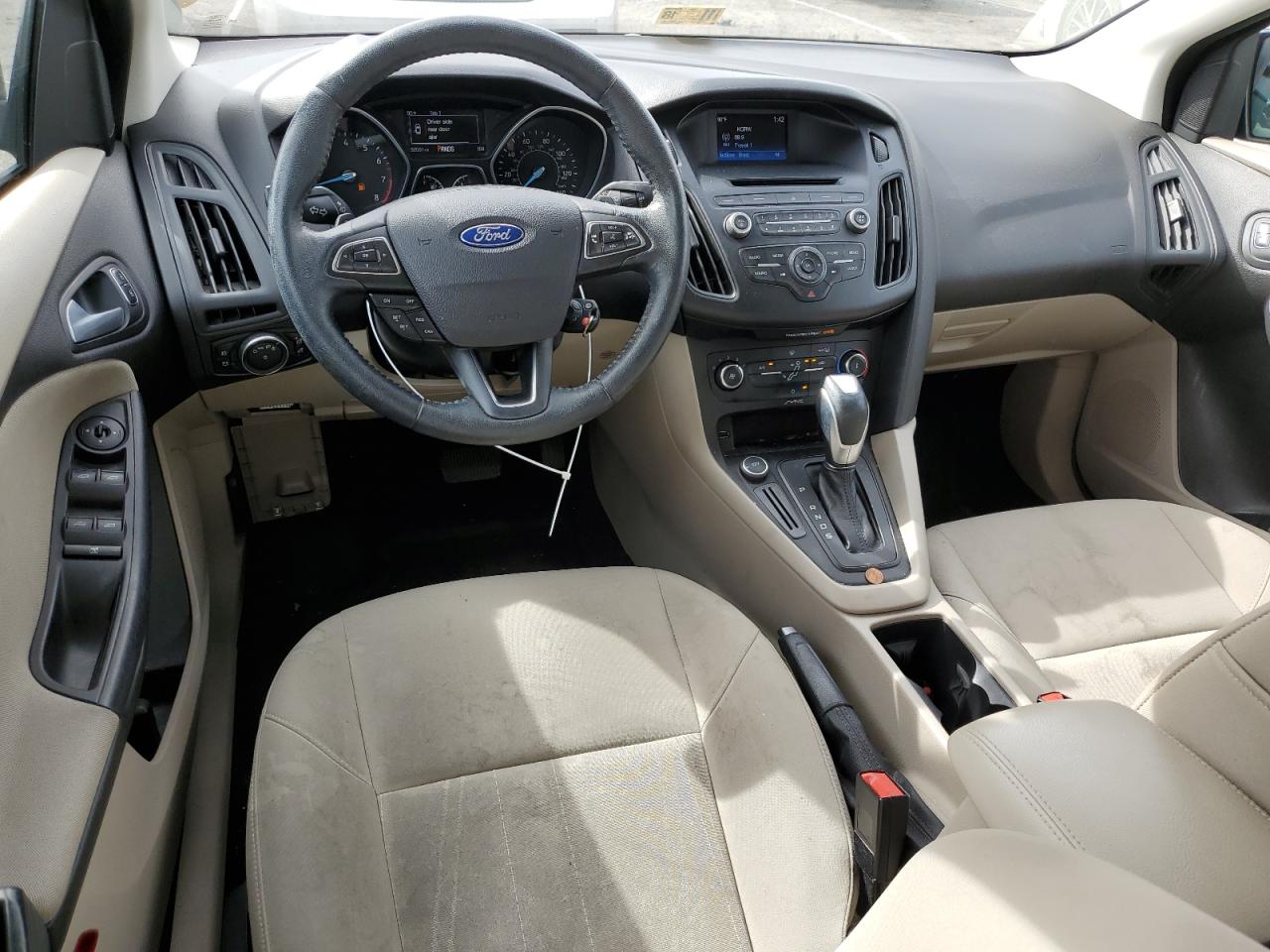 2015 Ford Focus - Image 8