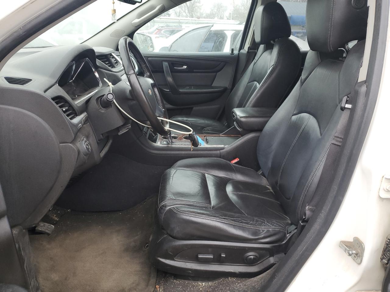 2014 Chevrolet Traverse - Image 7