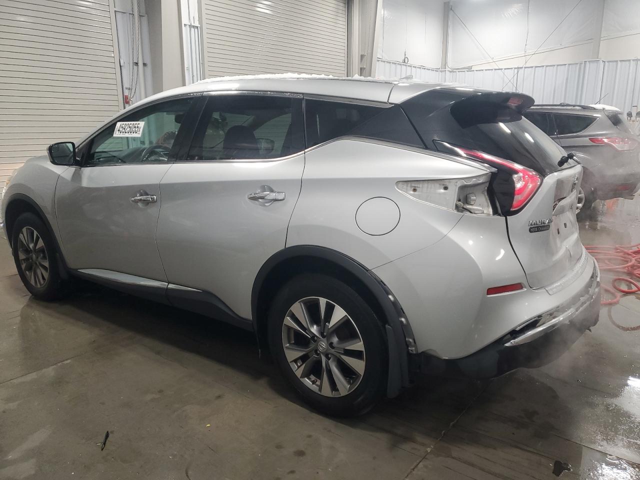 2015 Nissan Murano - Image 2