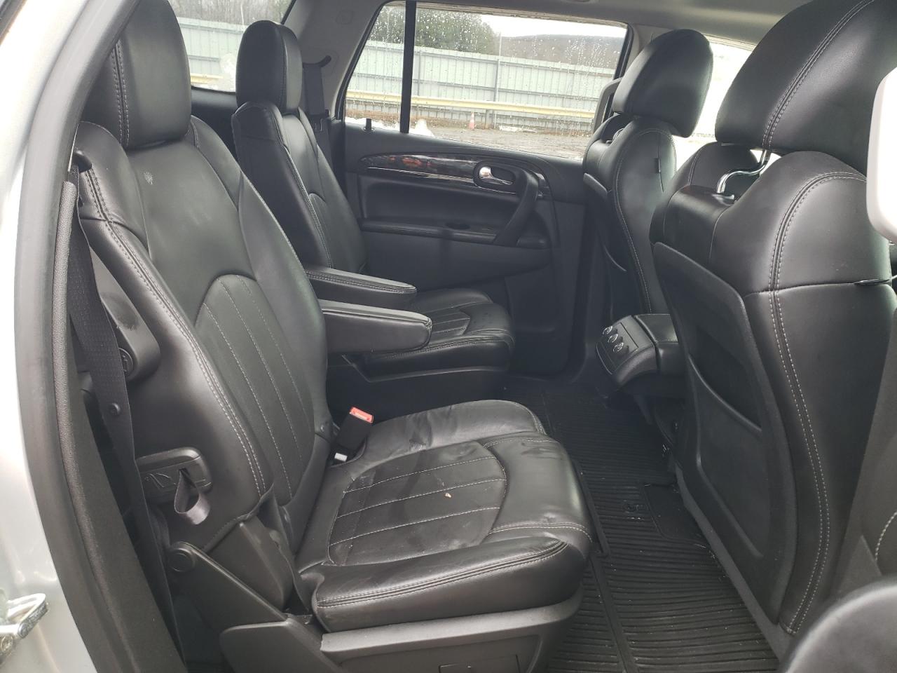 2014 Buick Enclave - Image 11
