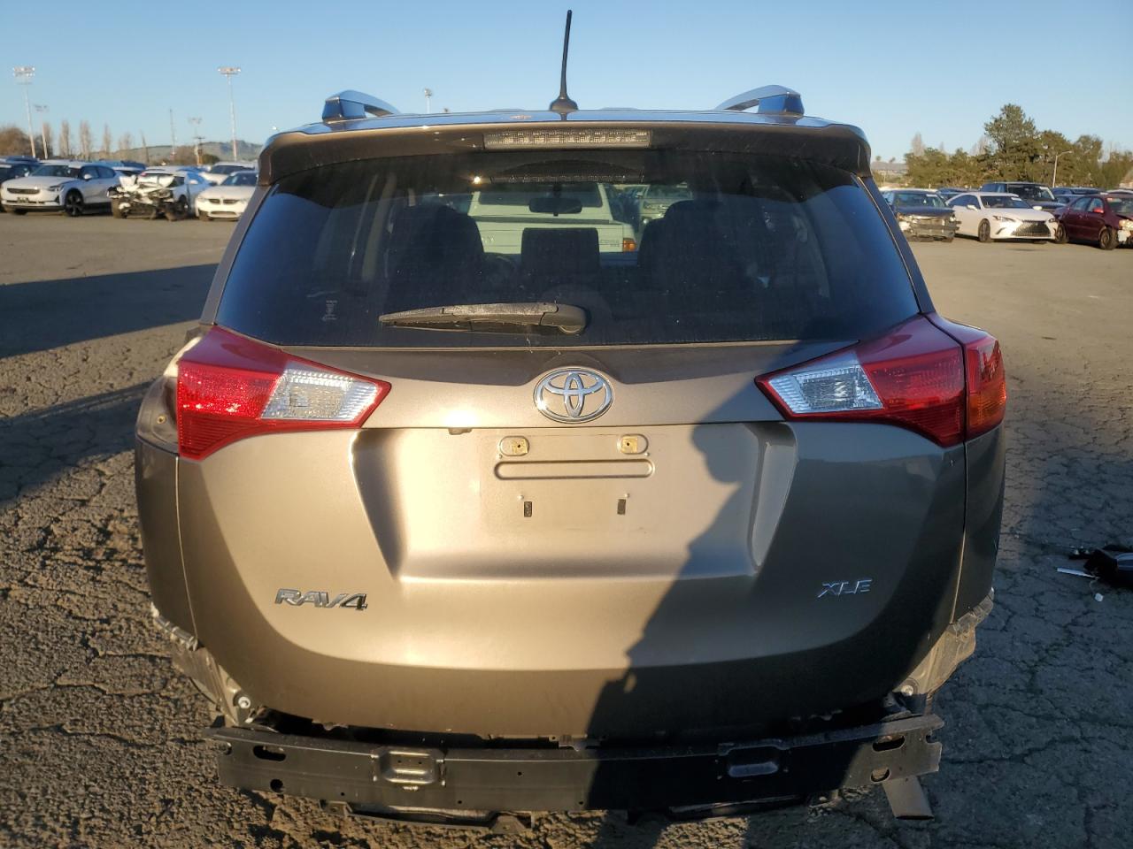 2015 Toyota RAV 4 - Image 6