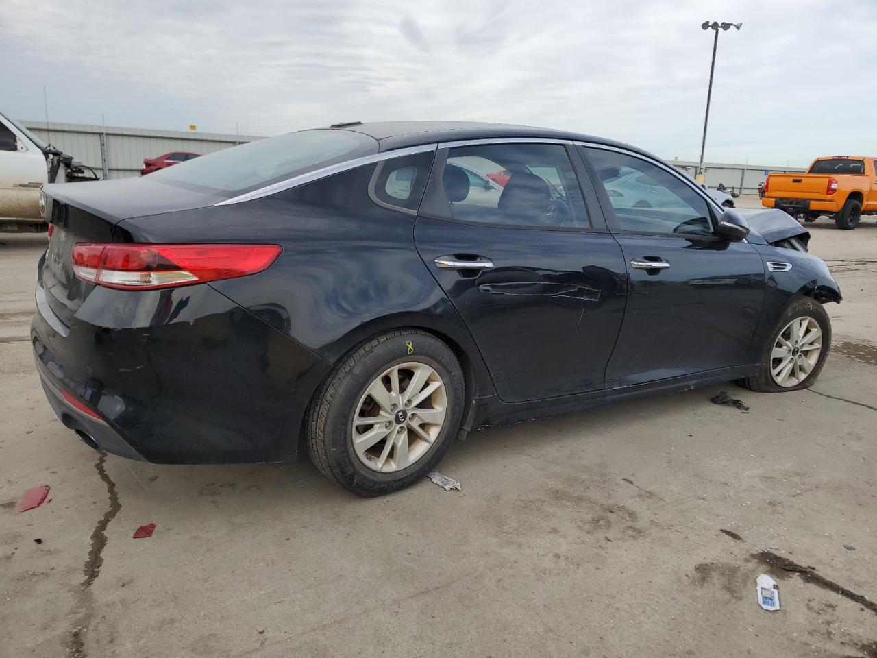 2016 Kia Optima - Image 3